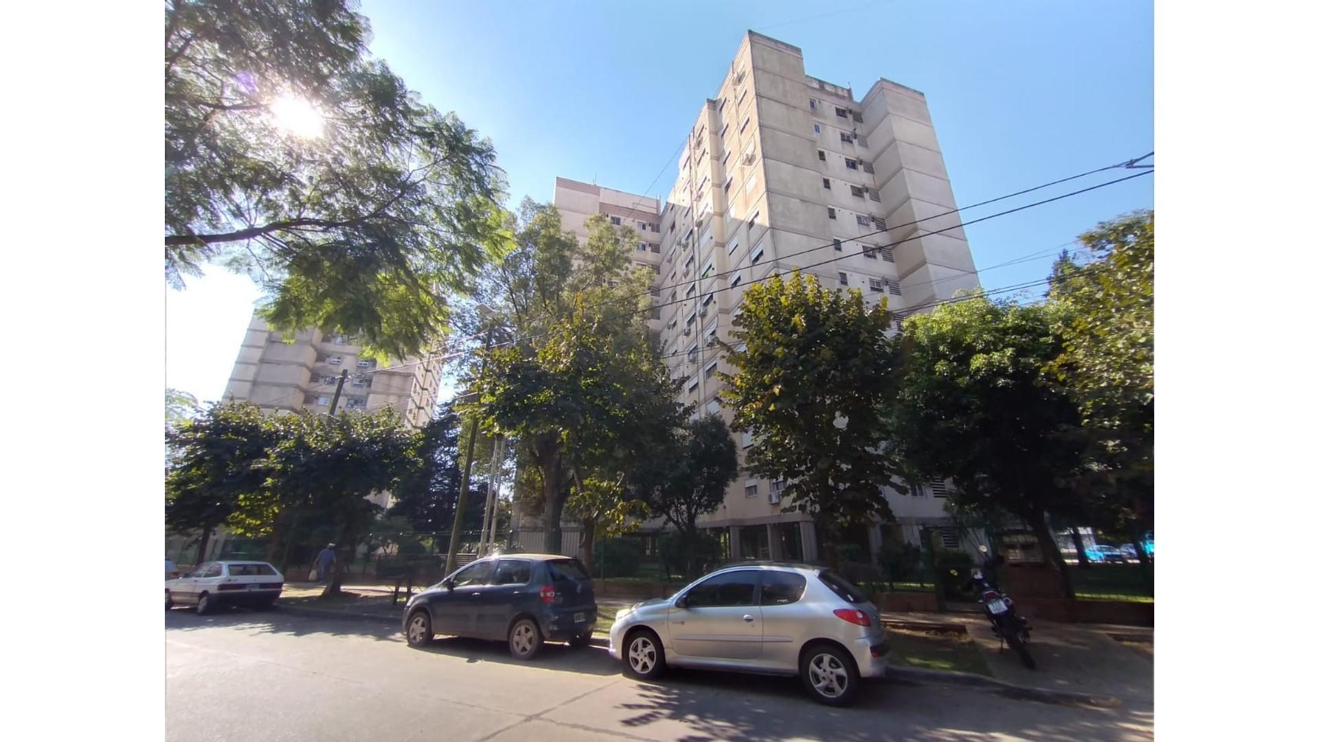 San Isidro 5900