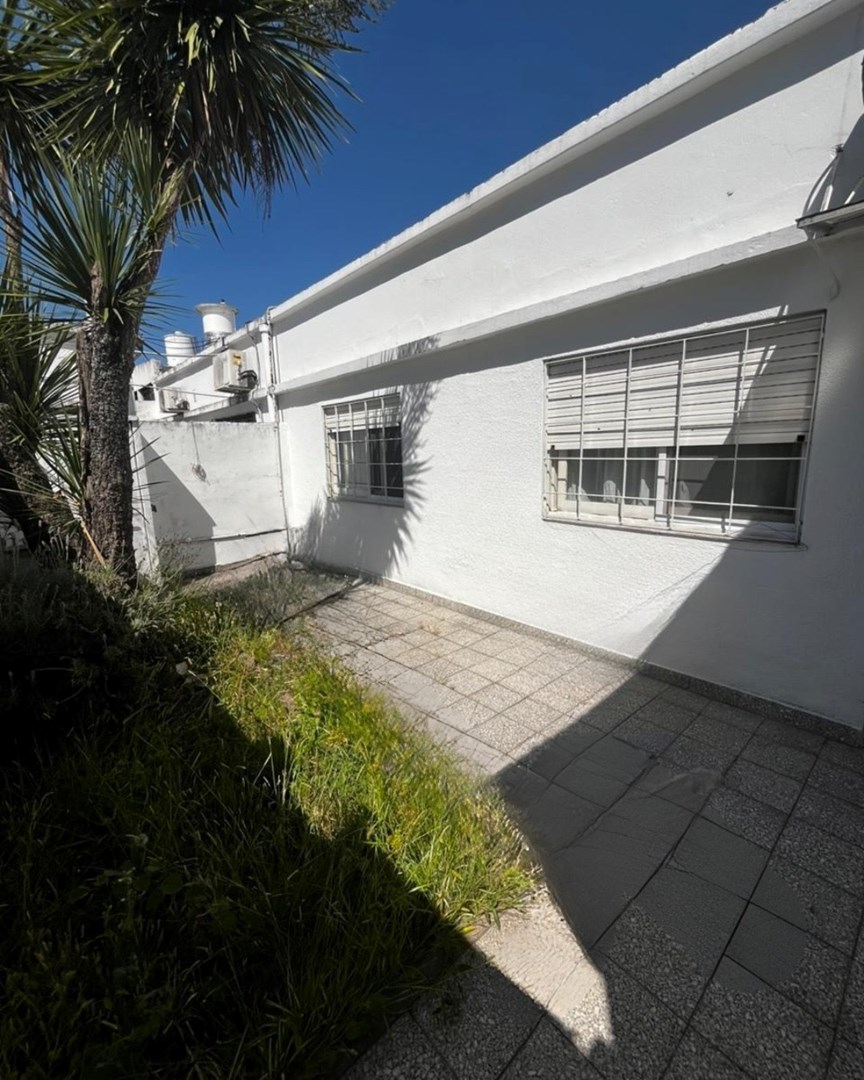 Luis maria campos 1400