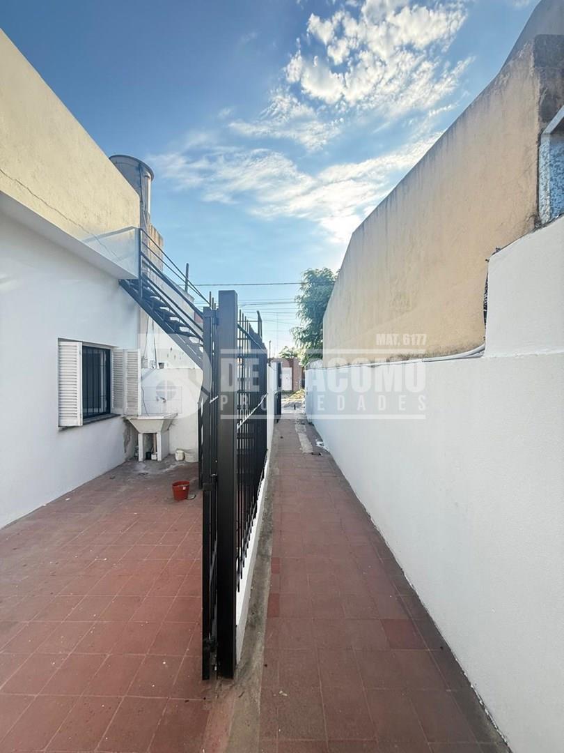 FRAGATA HERCULES 1600