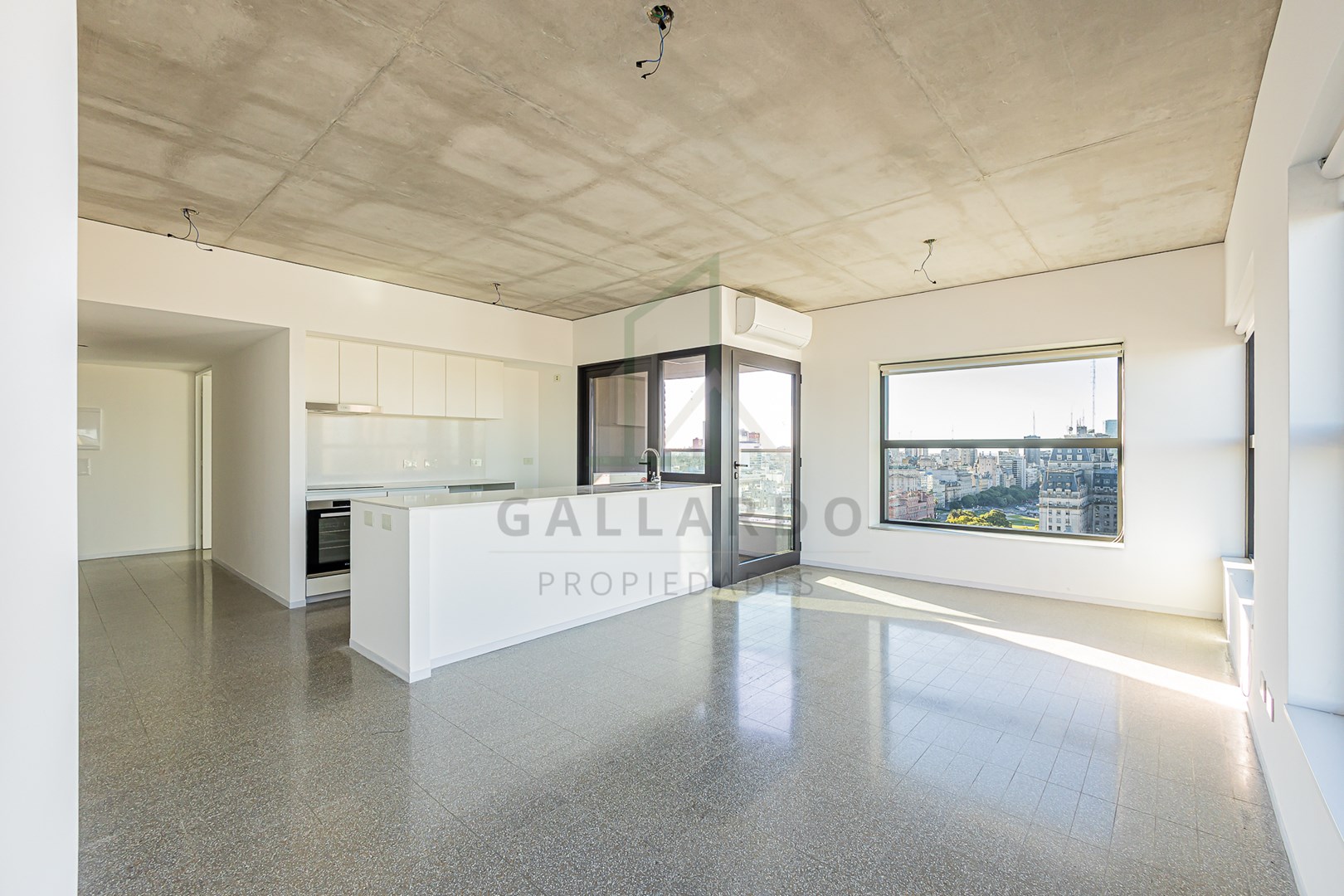 Ingeniero Huergo 400