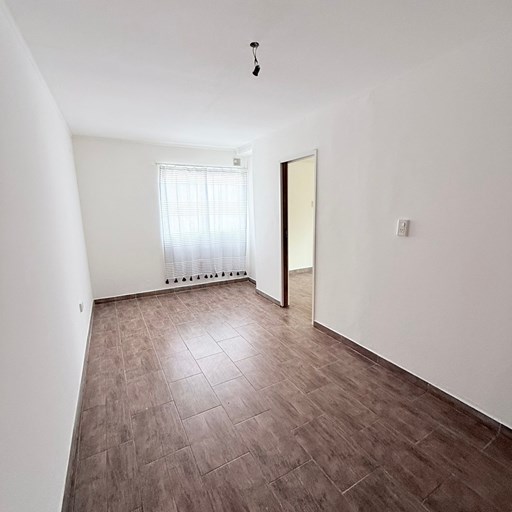 Las Gardenias 2200