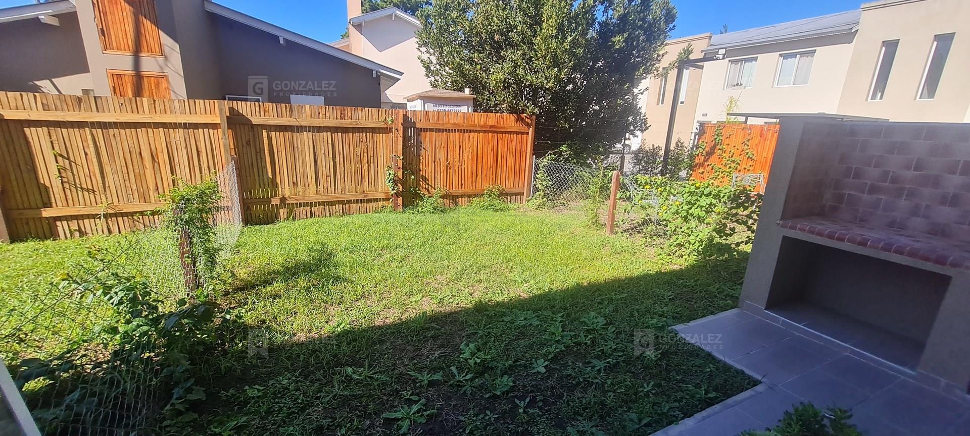 Gonzalez Propiedades Departamento Dúplex en Venta. Villa Rosa, Pilar