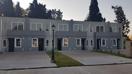 Av. Bartolomé Mitre 400