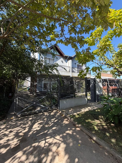 Pellegrini II, Pilar - Caracas 1400