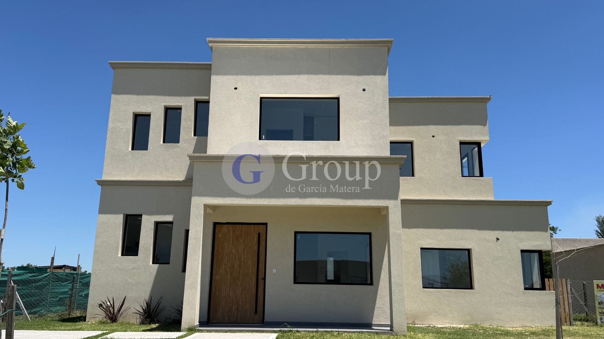 Santa Elisa, Pilar del Este