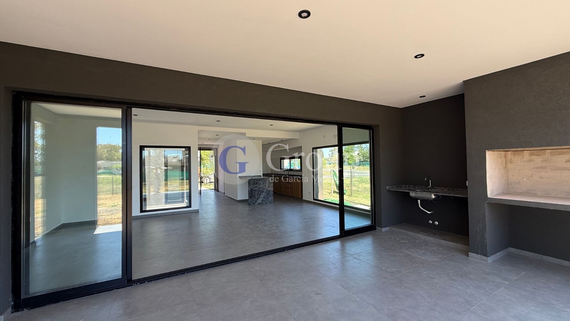 Santa Sofía Pilar del Este Lote