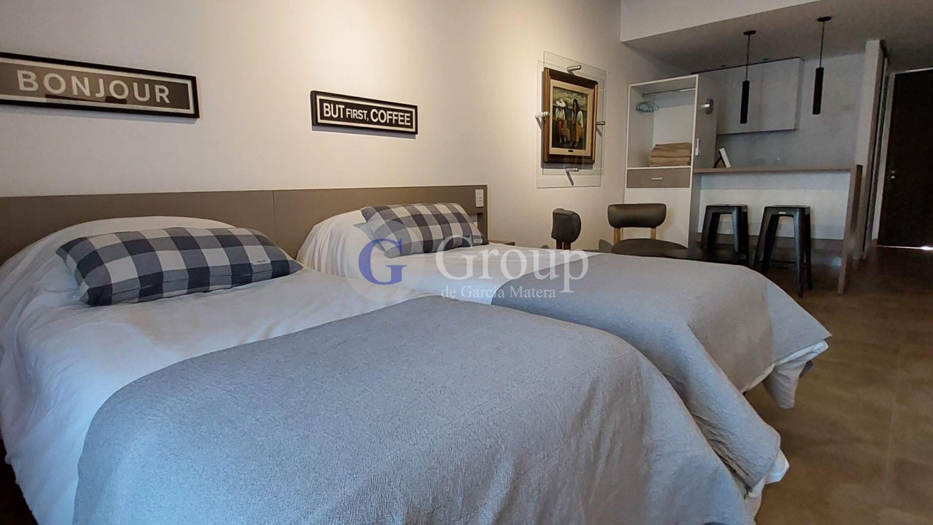 Art Gallery Pilar Office