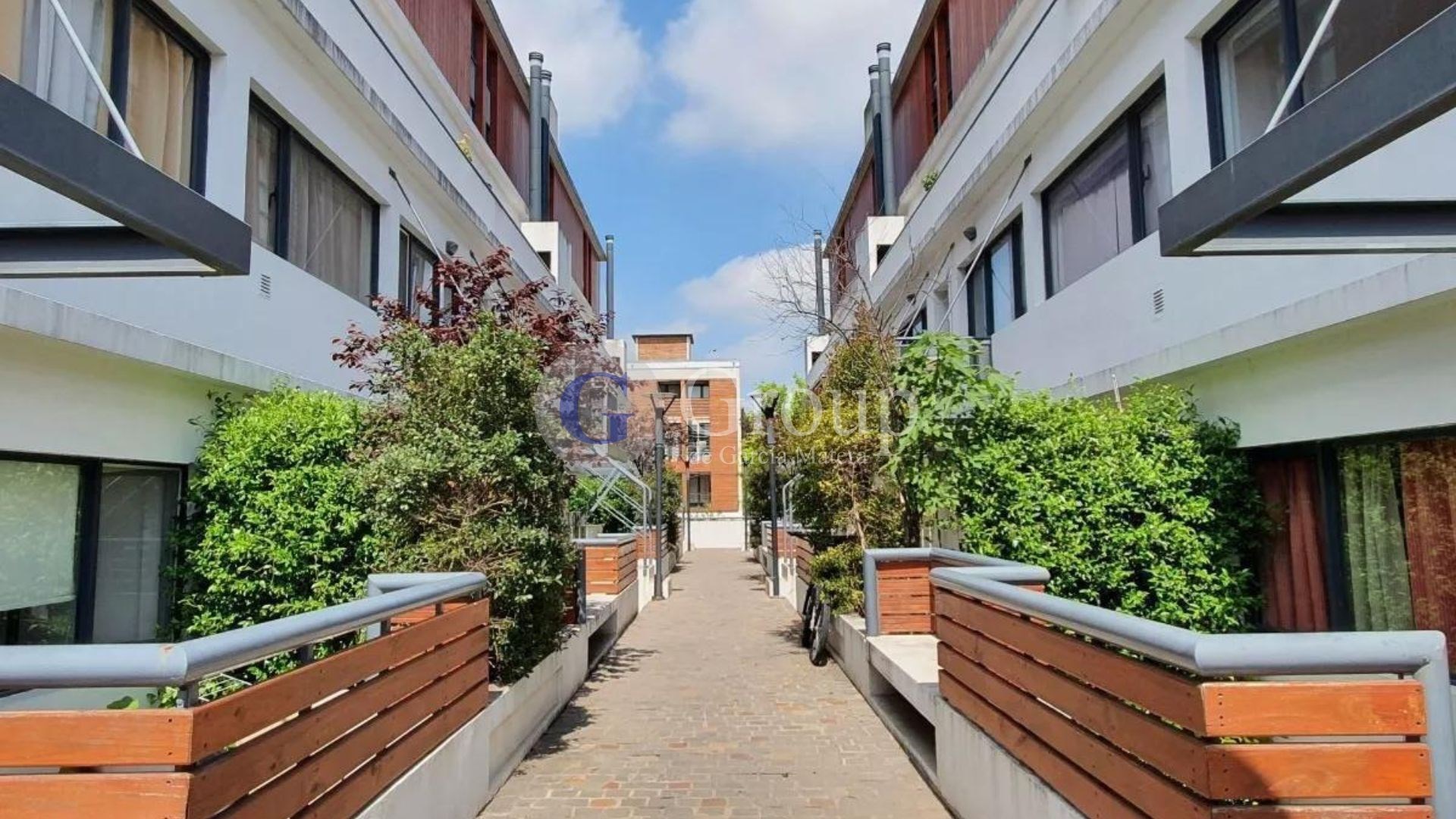 Carlos Pellegrini - Escobar 0