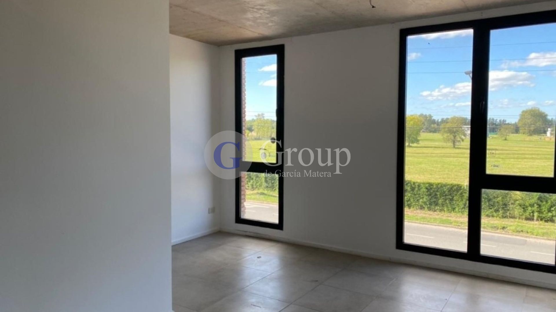 CLub Bamboo - Av. Caamaño