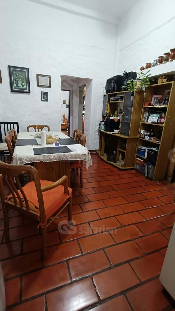 Garcia del Rio 4700