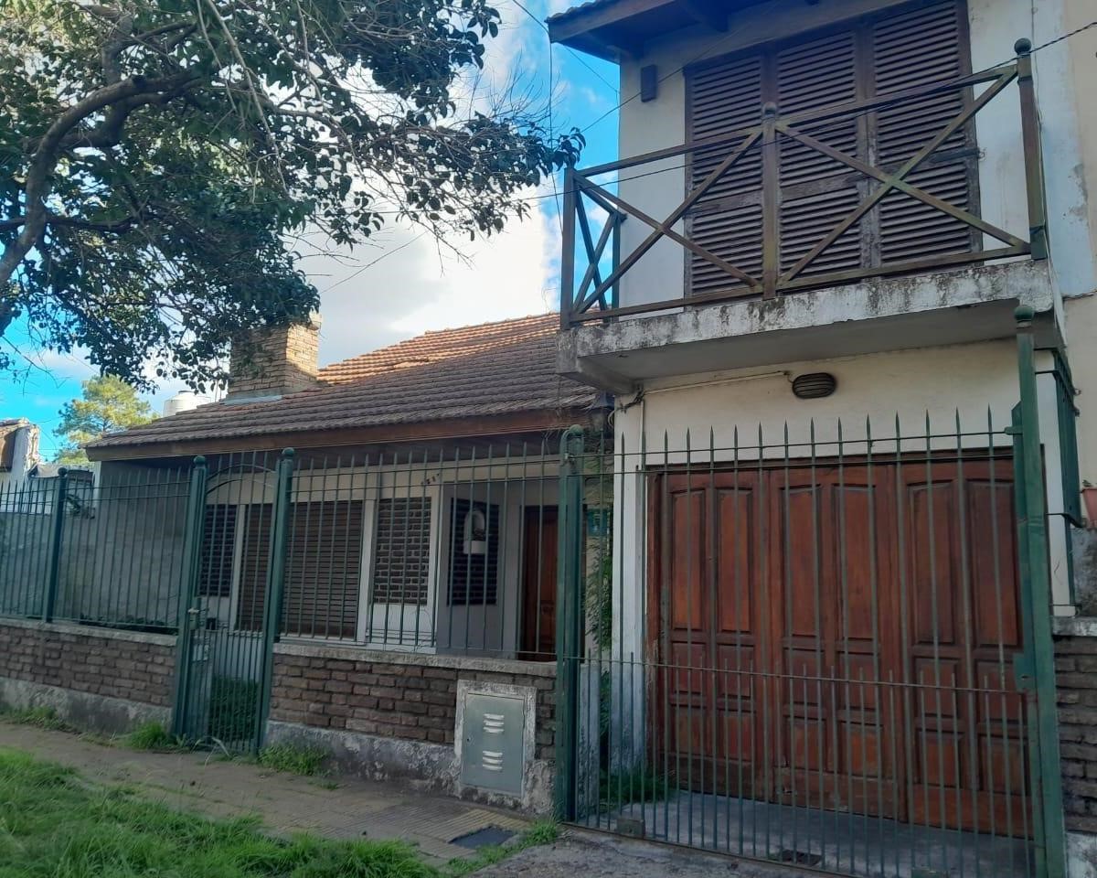 1946364130.jpg