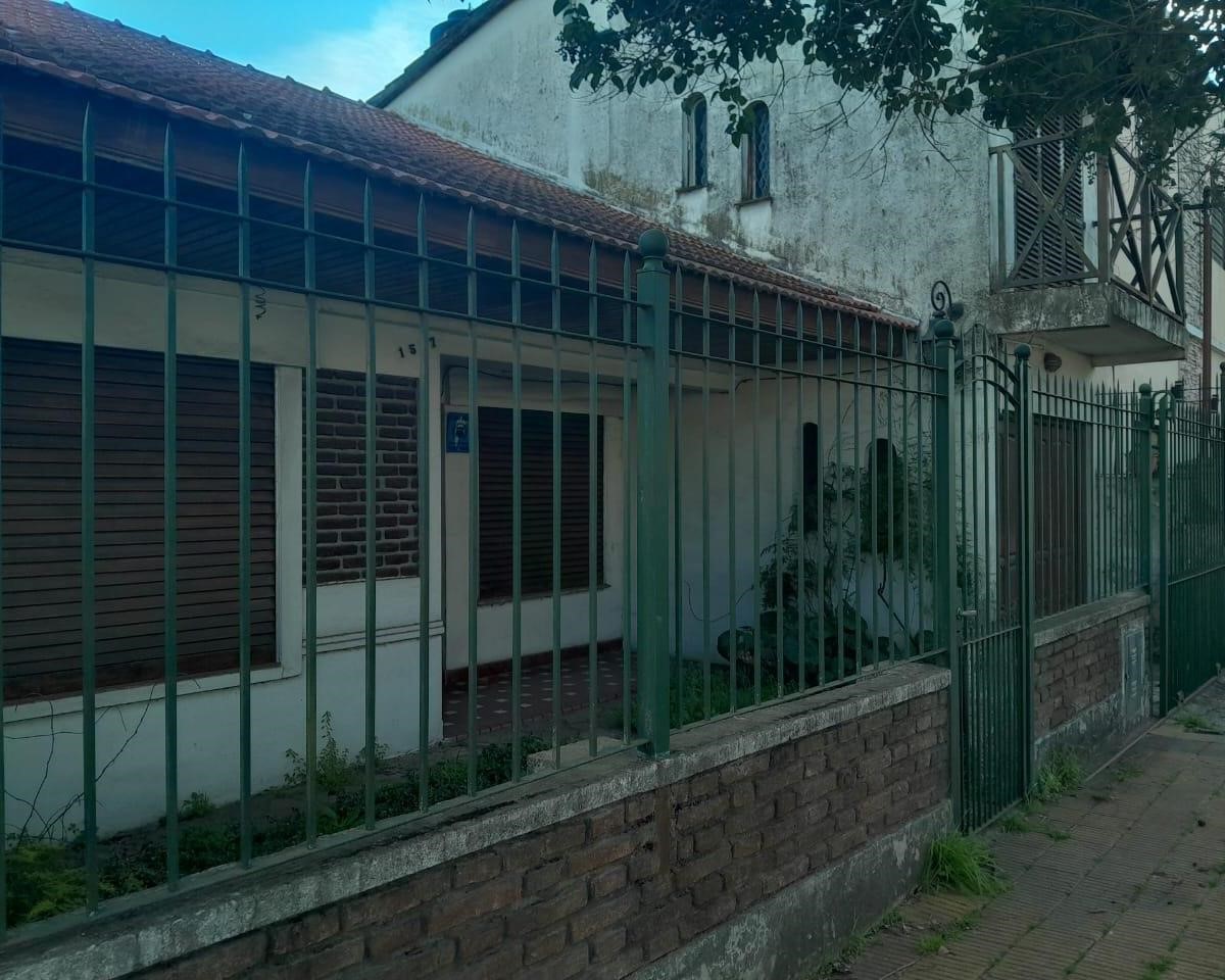 1946364132.jpg