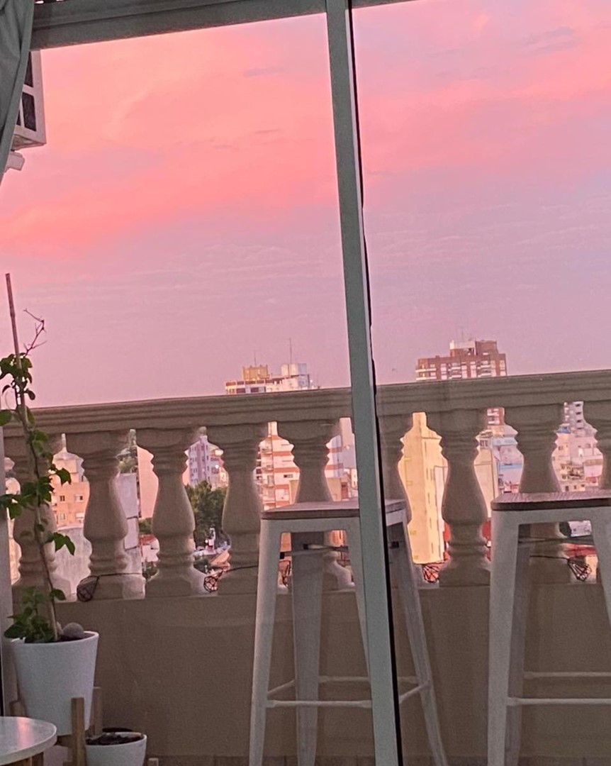 1860549229.jpg