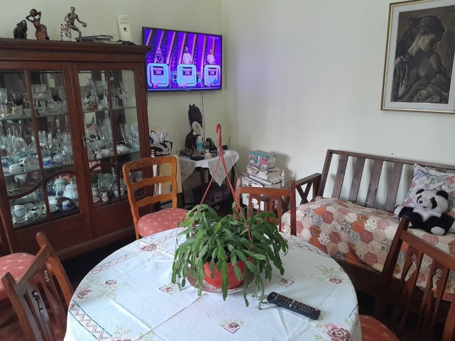VENTA DEPTO 2 AMB AMPLIOS. H. GUIDI N° 1851, LANÚS ESTE.