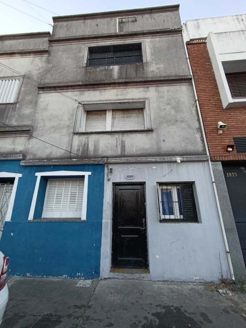 VENTA PH 2 AMB AL FRENTE. BALBÍN N° 1881, V. ALSINA, LANÚS.