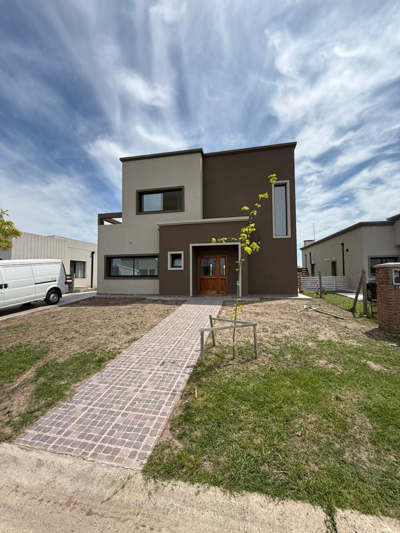 Casa en venta en san pablo 4 dormitorios, Pilar 100