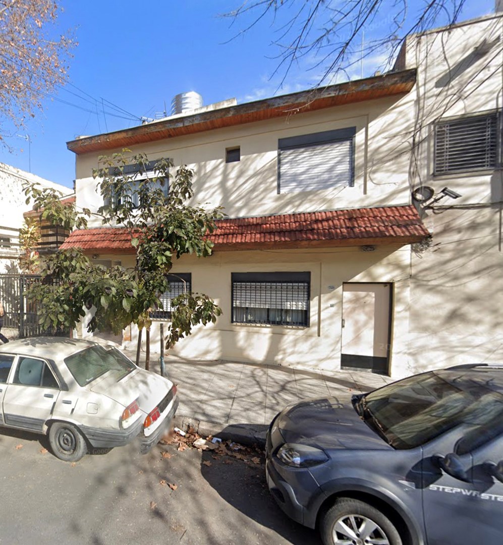 Marcos Paz 2500, 1 11