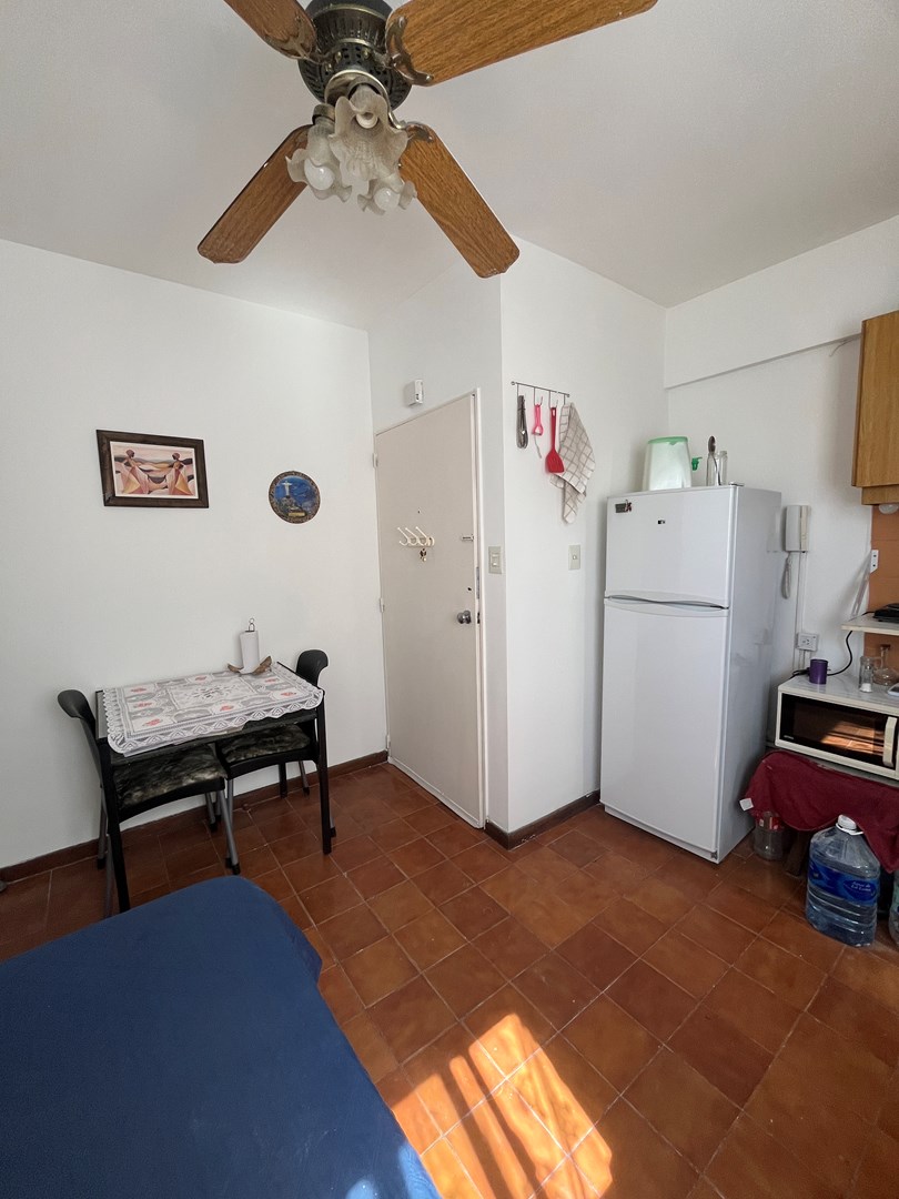 Departamento en Alquiler en Recoleta 1 dormitorio, Uruguay 800