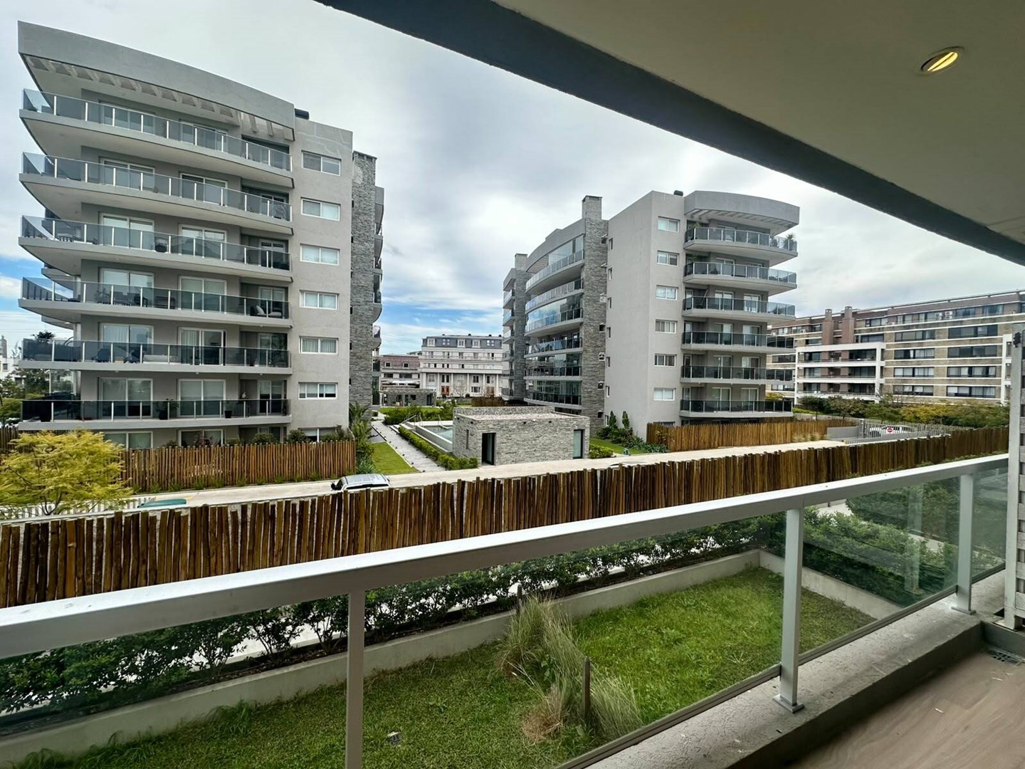 Departamento en alquiler en Skyroof Nordelta 100