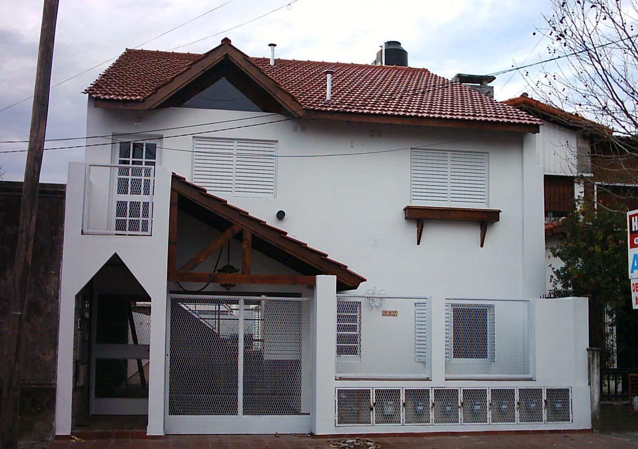 Mitre 100