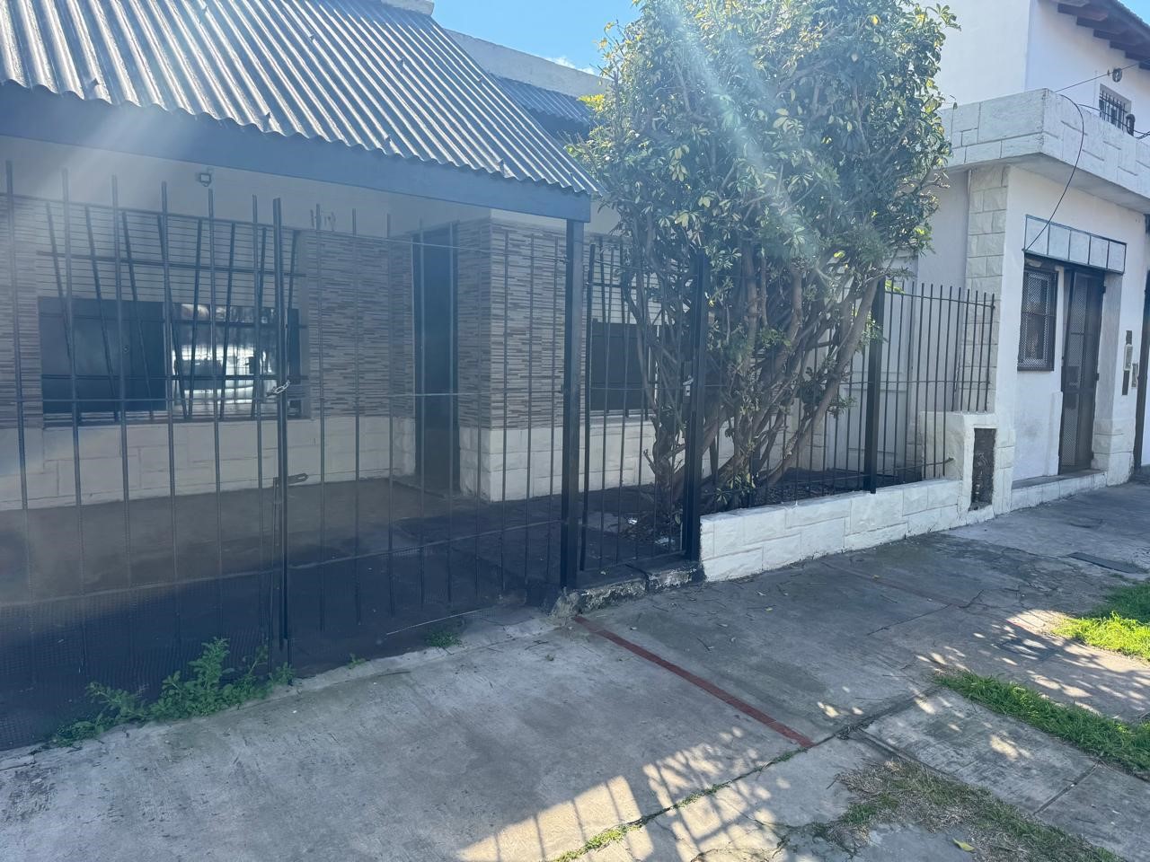 Ventura Bustos 1700