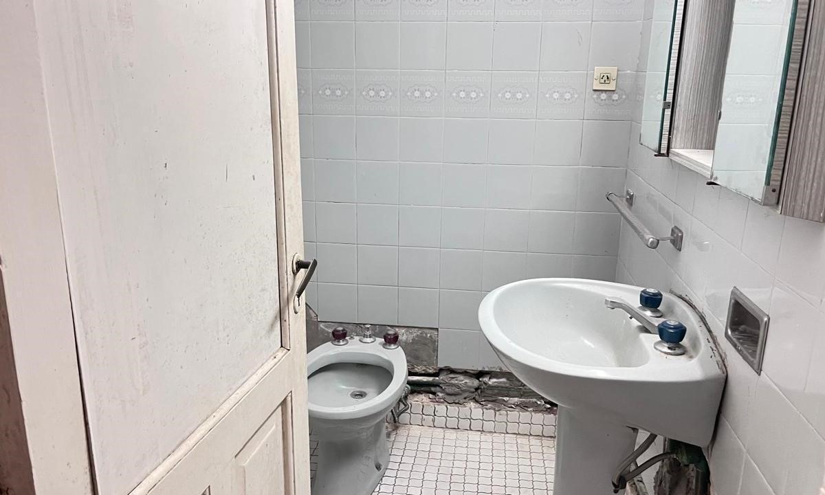 1913154901.jpg