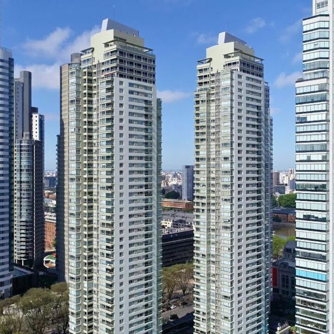 Azucena Villaflor 500