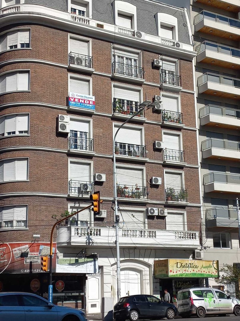 avenida mitre 1000