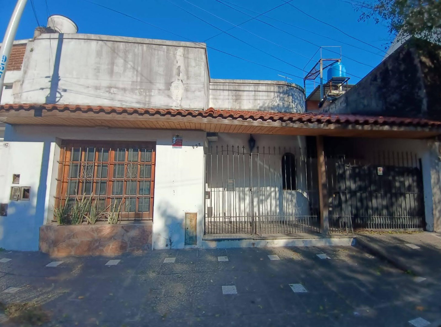 Estanislao  S. Zeballos 900