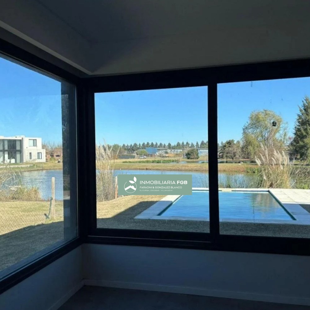 CASA A LA LAGUNA en Canton Islas - 215m2 cubiertos | 4 DORMITORIOS | PLAYROOM | PILETA | FINANCIACIÓ 0