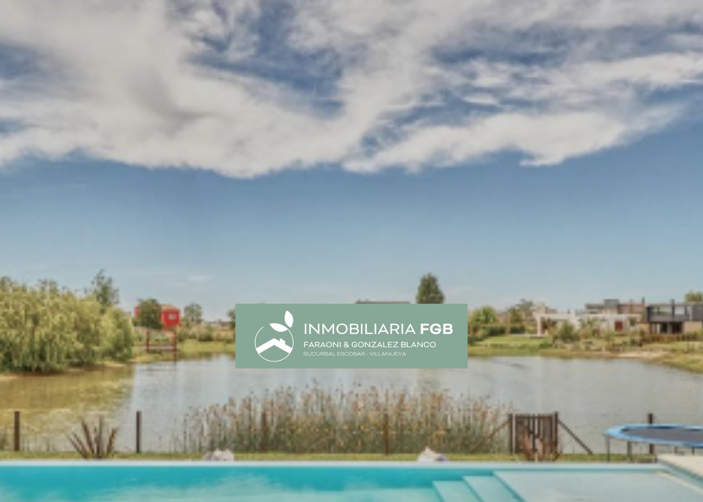 CASA El Canton Barrio Norte Lote a la laguna - GRAN ESPEJO - 5 Dormitorios 300