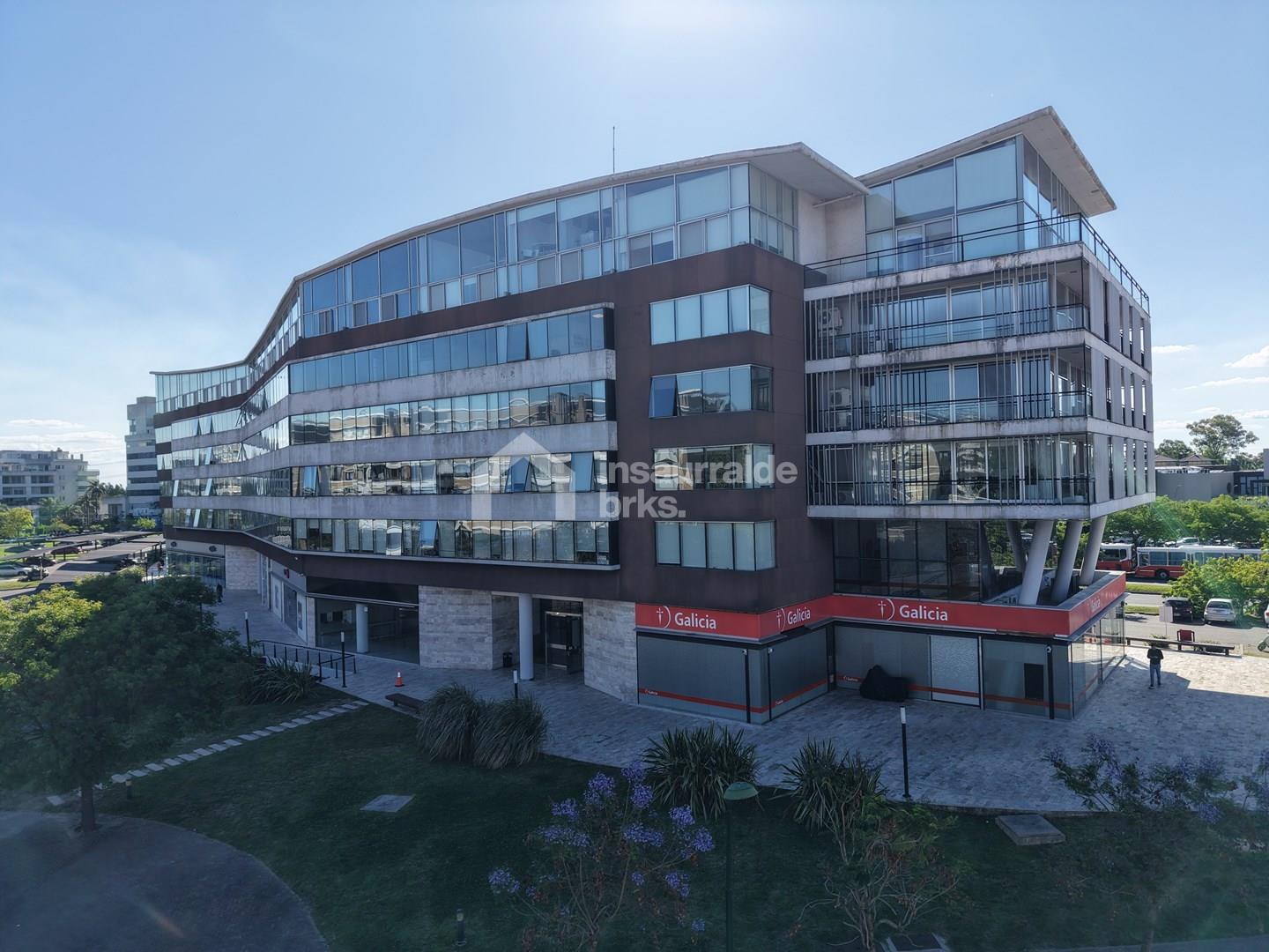 Vientos del Delta 100