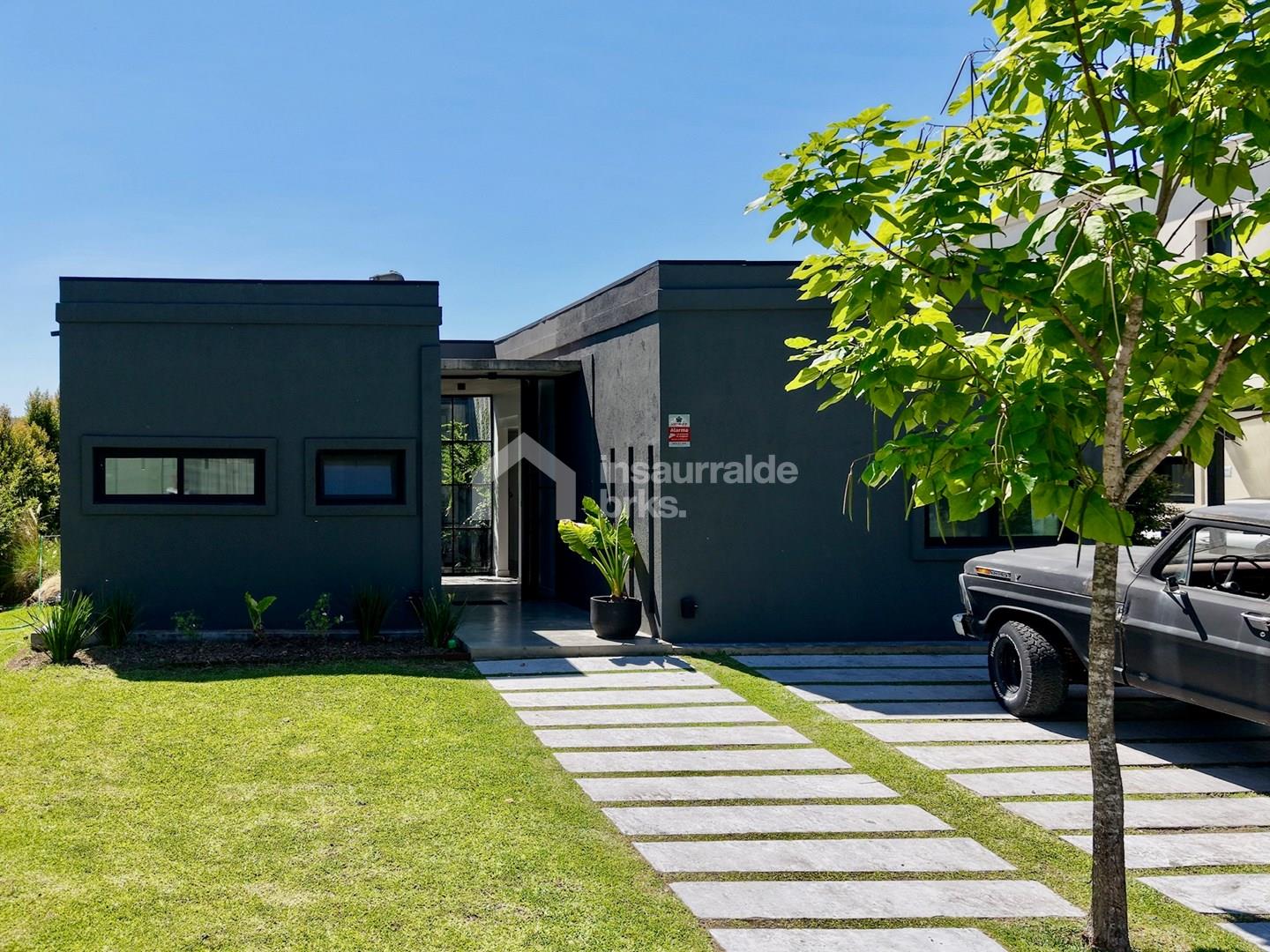 LOS CARPINCHOS NORDELTA 100