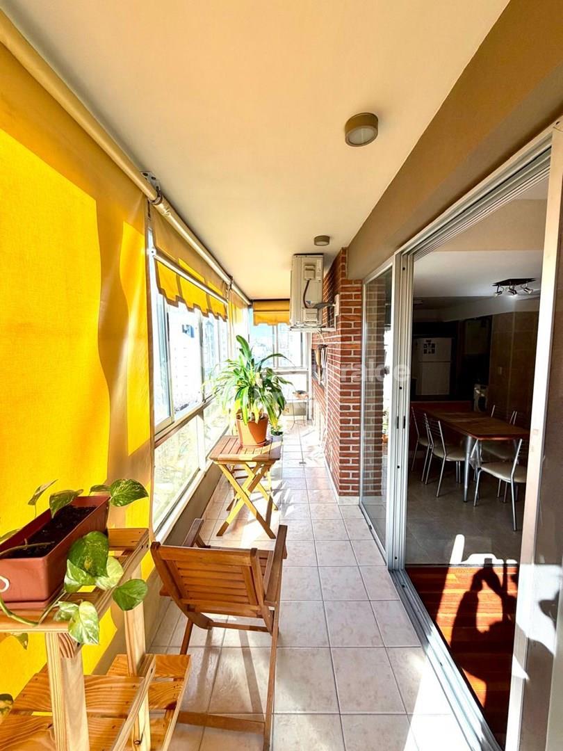 BALCON CERRADO