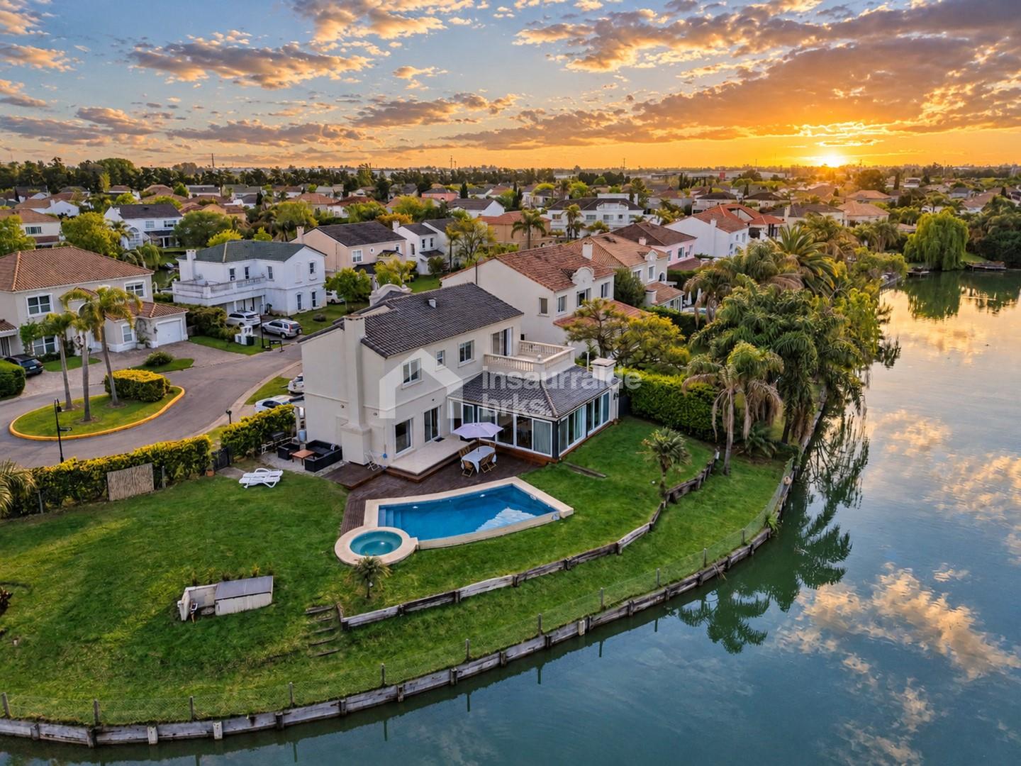 Barrancas Del Lago - Av. De Los Lagos al 5600 100