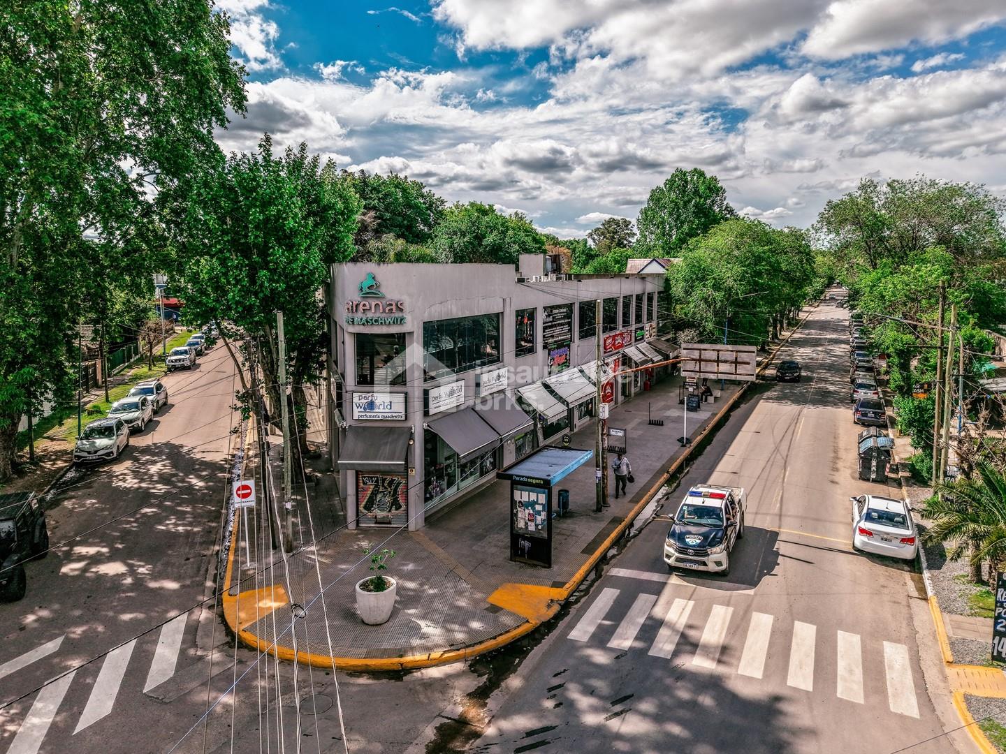 Cordoba y av villanueva 1300