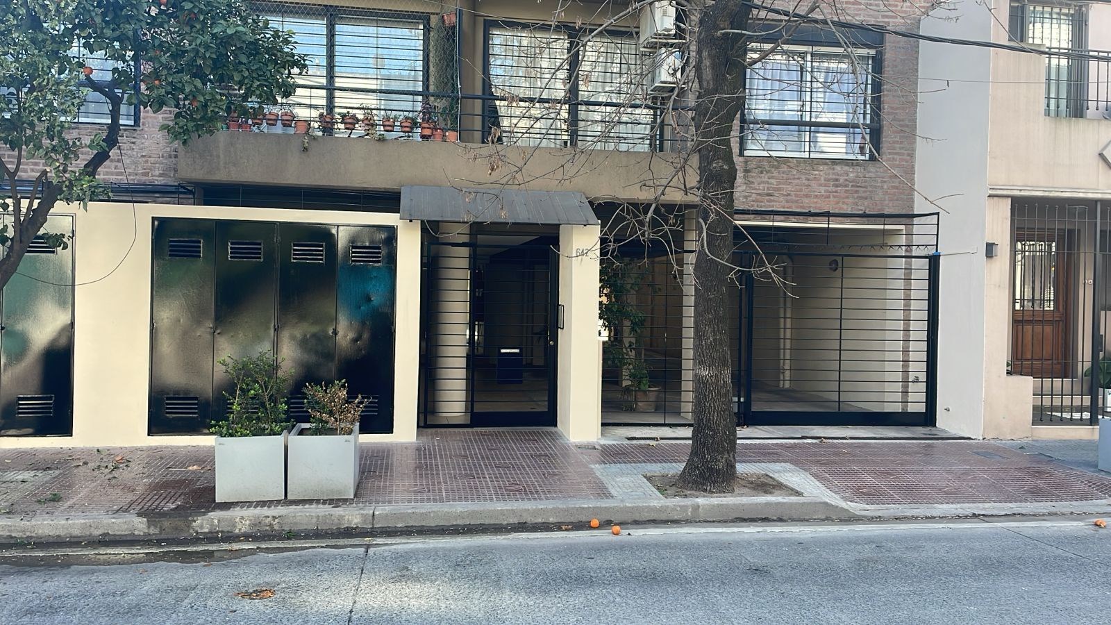 Avenida Presidente Peron 600