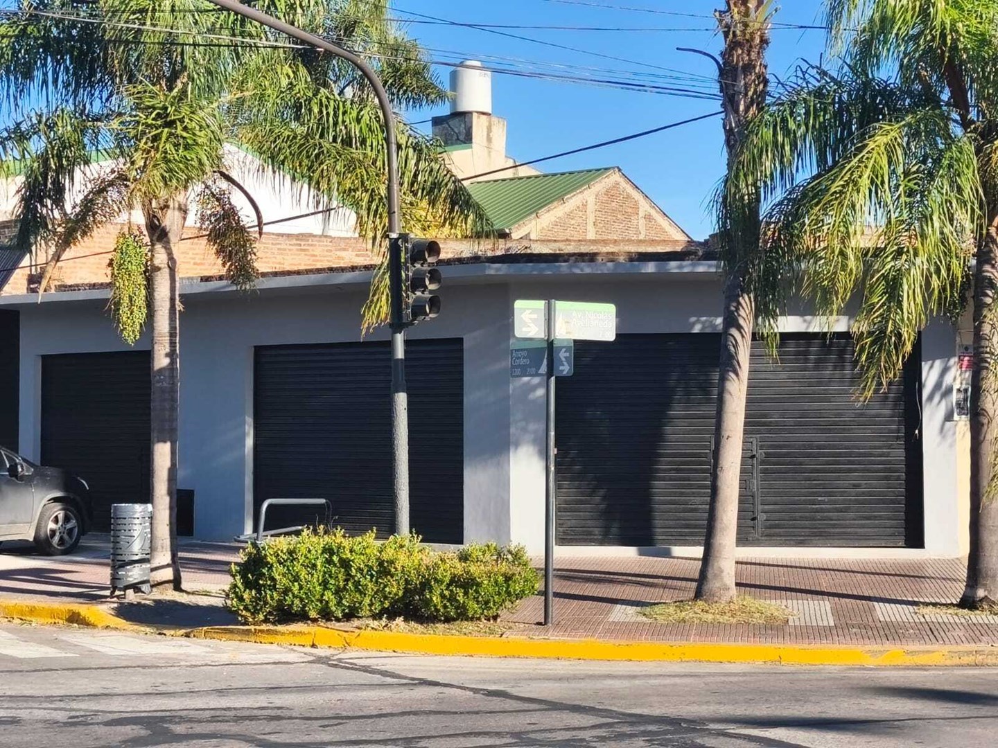 Avellaneda 2400