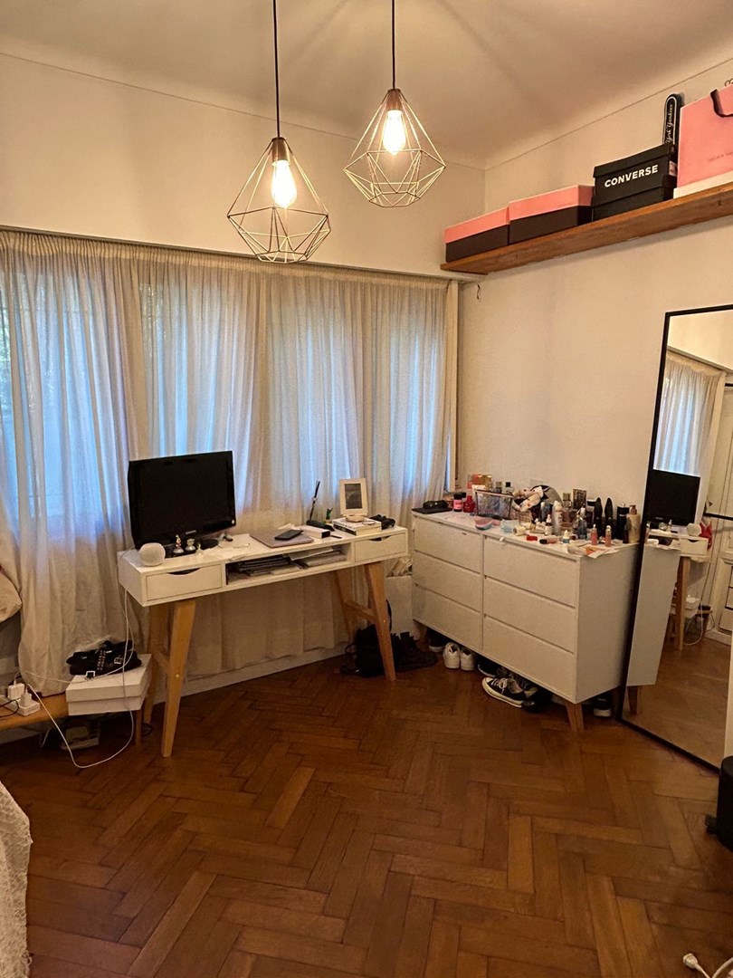 Aristóbulo del Valle 100