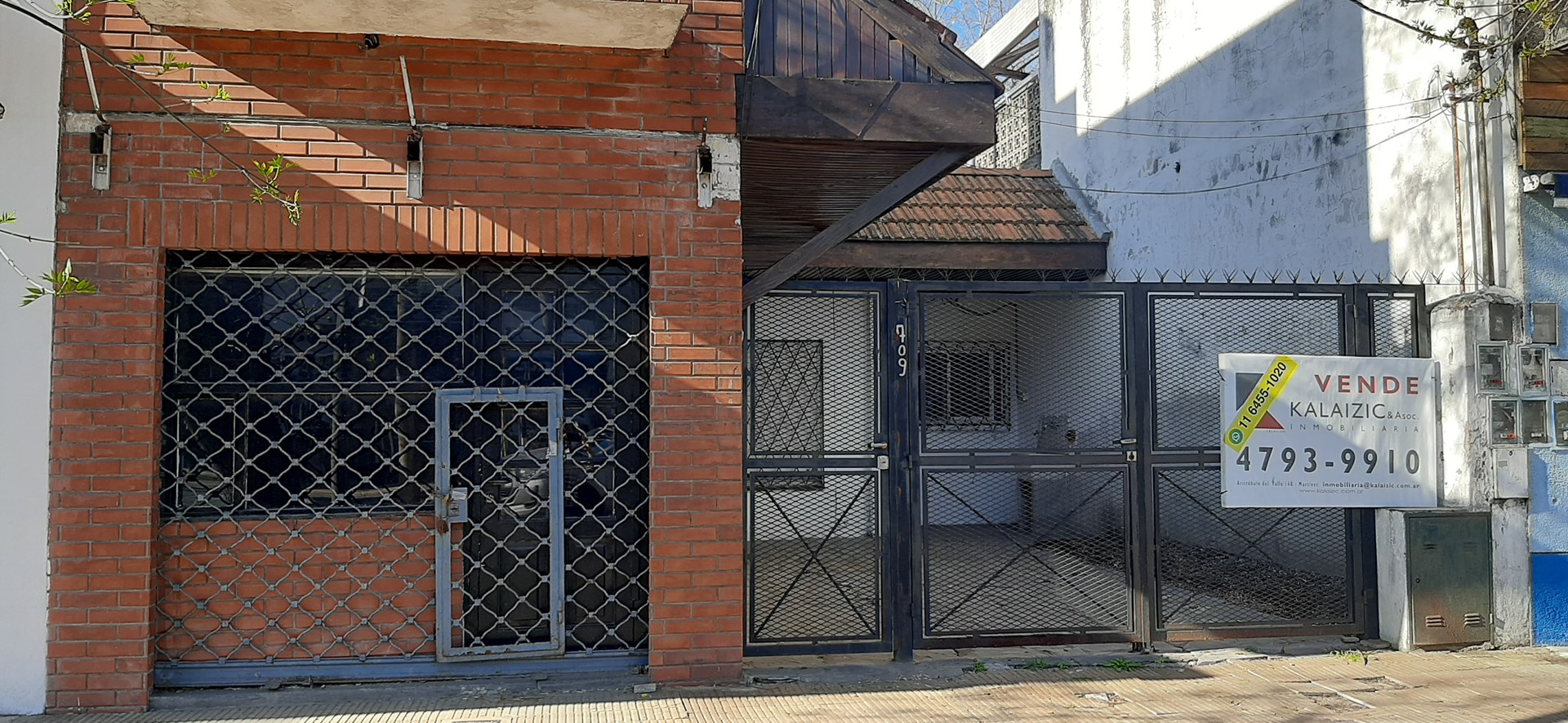 Av. Andres Rolón 700