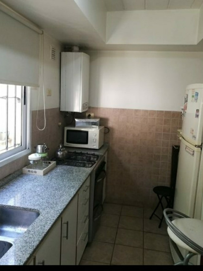 Colectora 12 de octubre 600