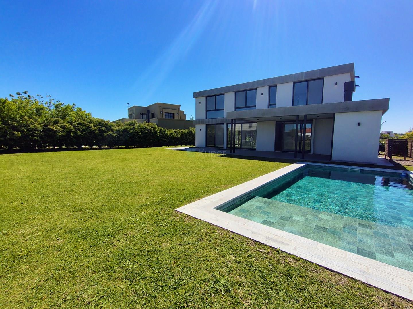 Casa a la venta con 5 dormitorios en La Diligencia.Pilara. Pilar