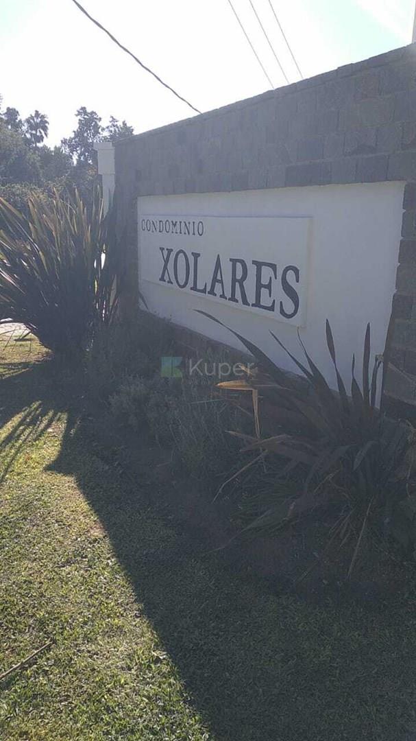 Departamento a la venta de tres ambientes en Xolares. Pilar