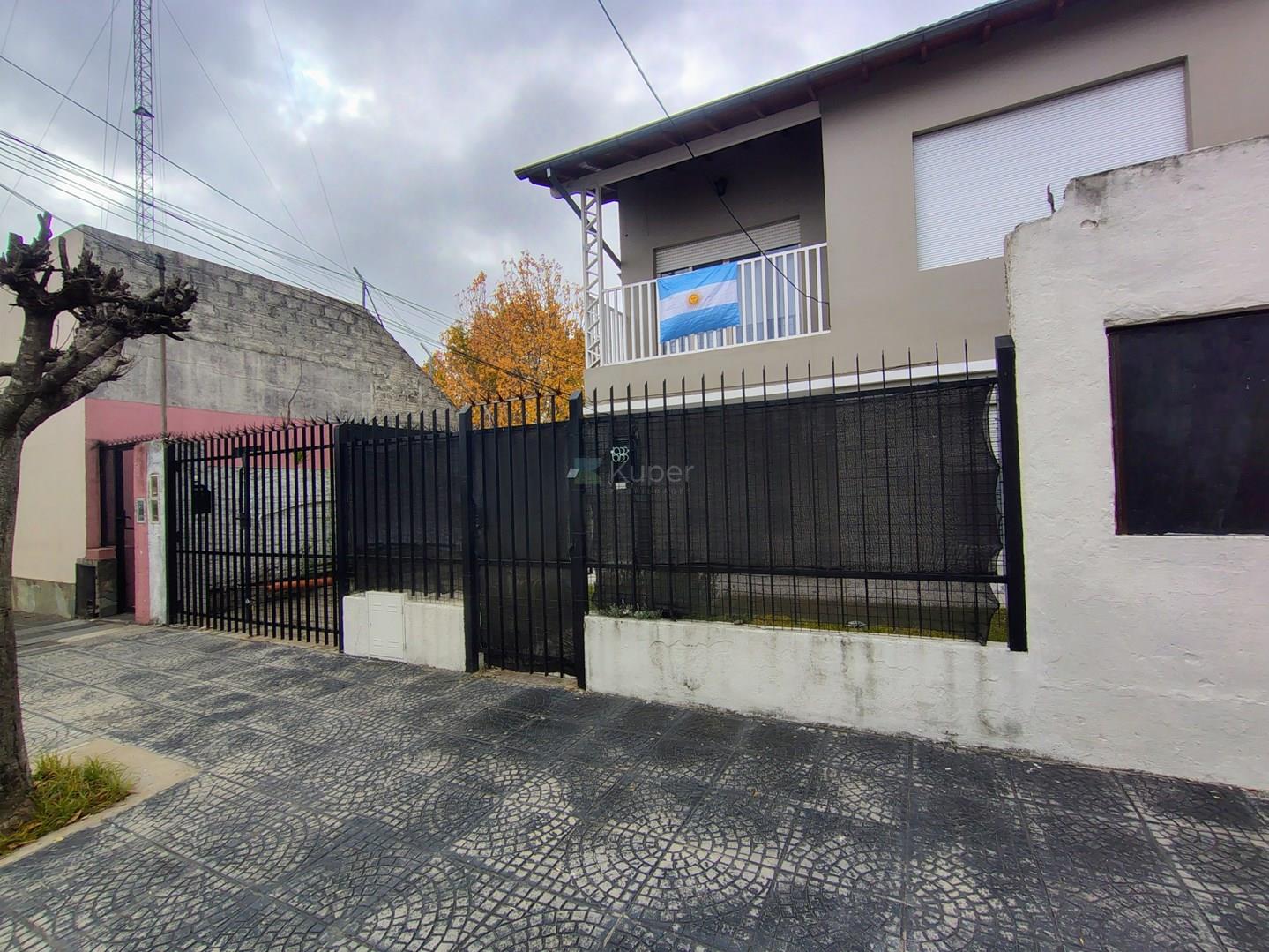 Departamento en alquiler de 3 ambientes. Jose León Suárez. San Martín