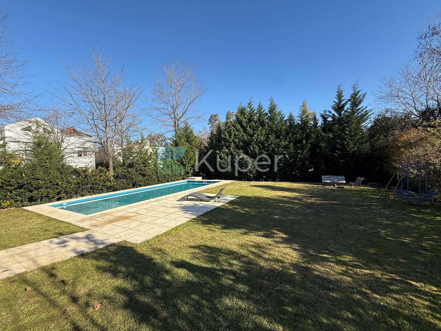 Barrio Los Pilares, Casa 3 dormitorios y pileta