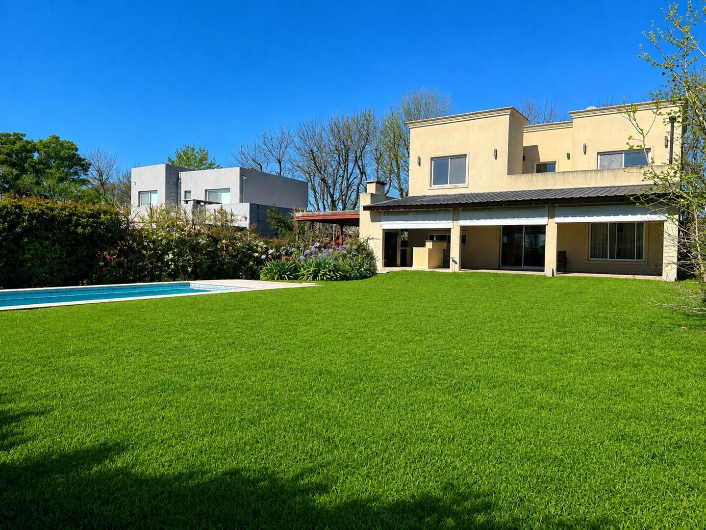 BARRIO SANTA GUADALUPE, Pilar del Este