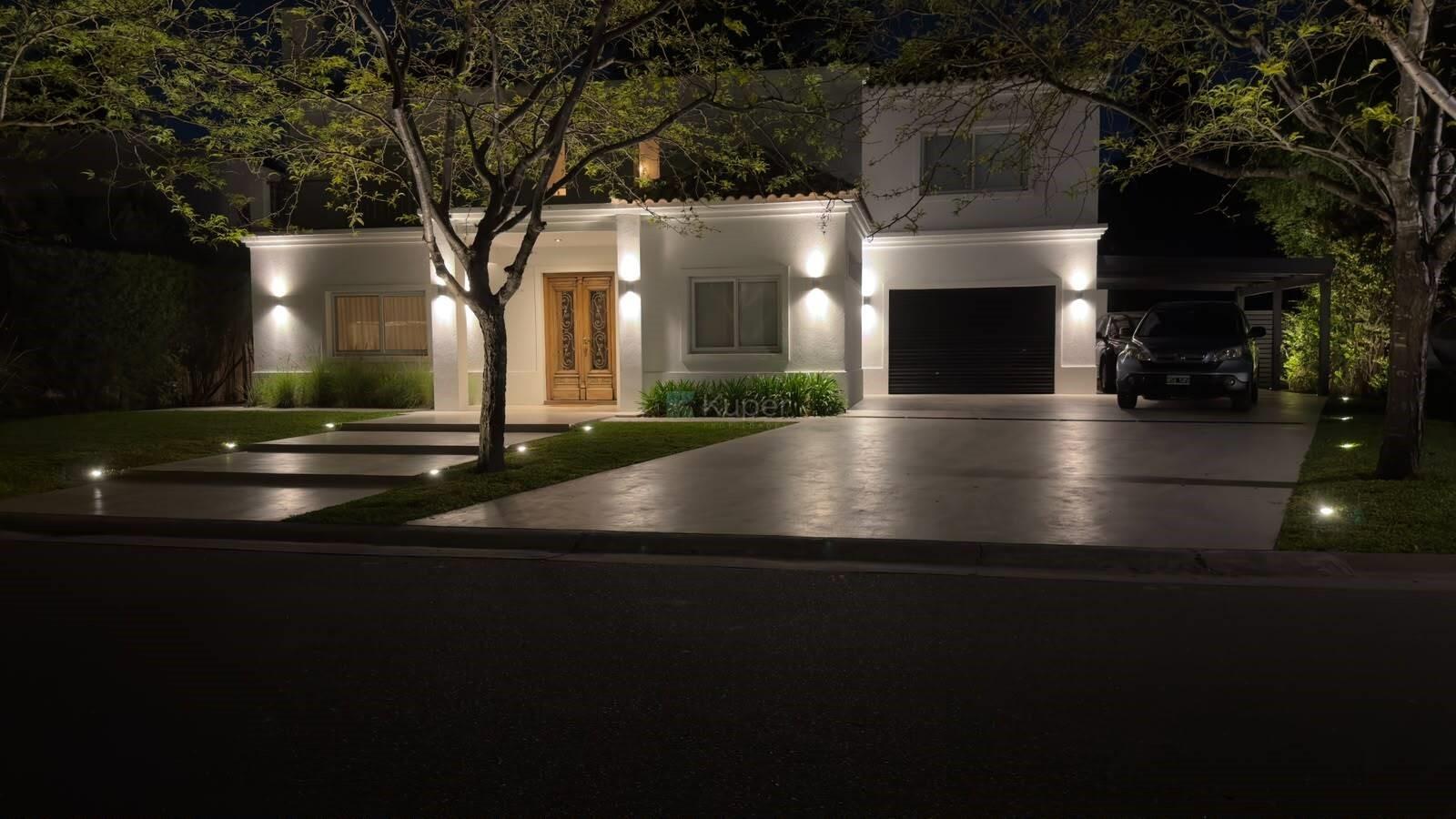 Casa en venta en El encuentro con laguna y muelle