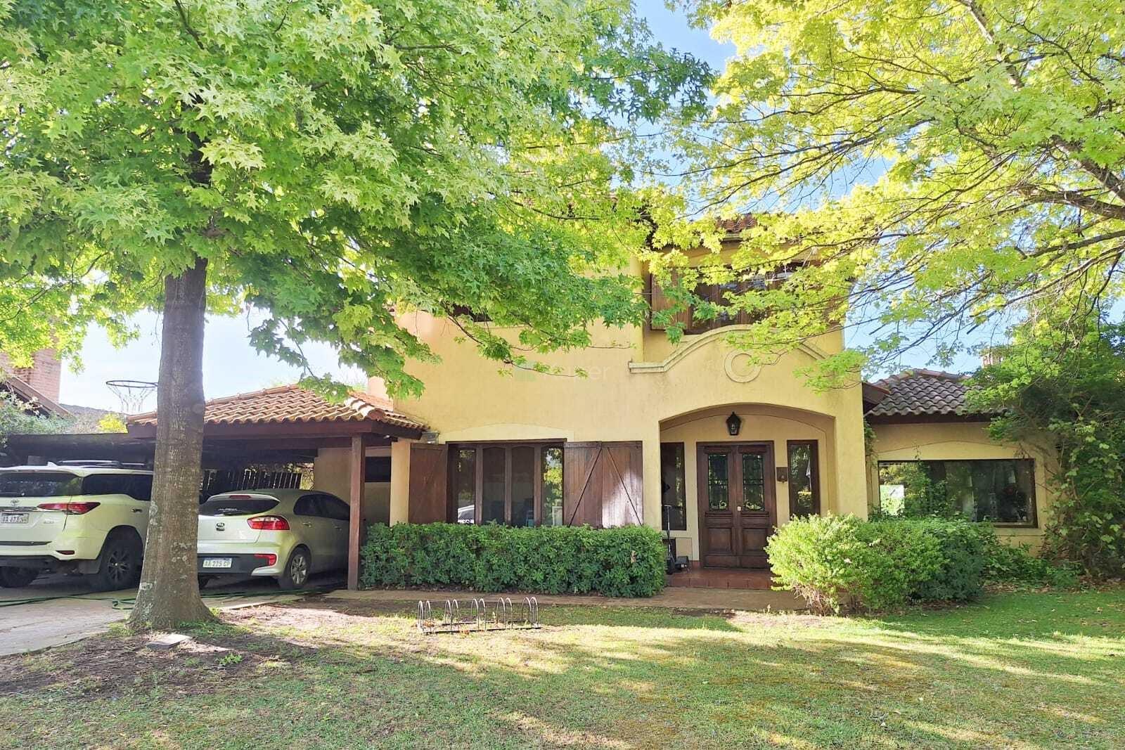 SANTA SILVINA CASA EN ALQUILER ANUAL