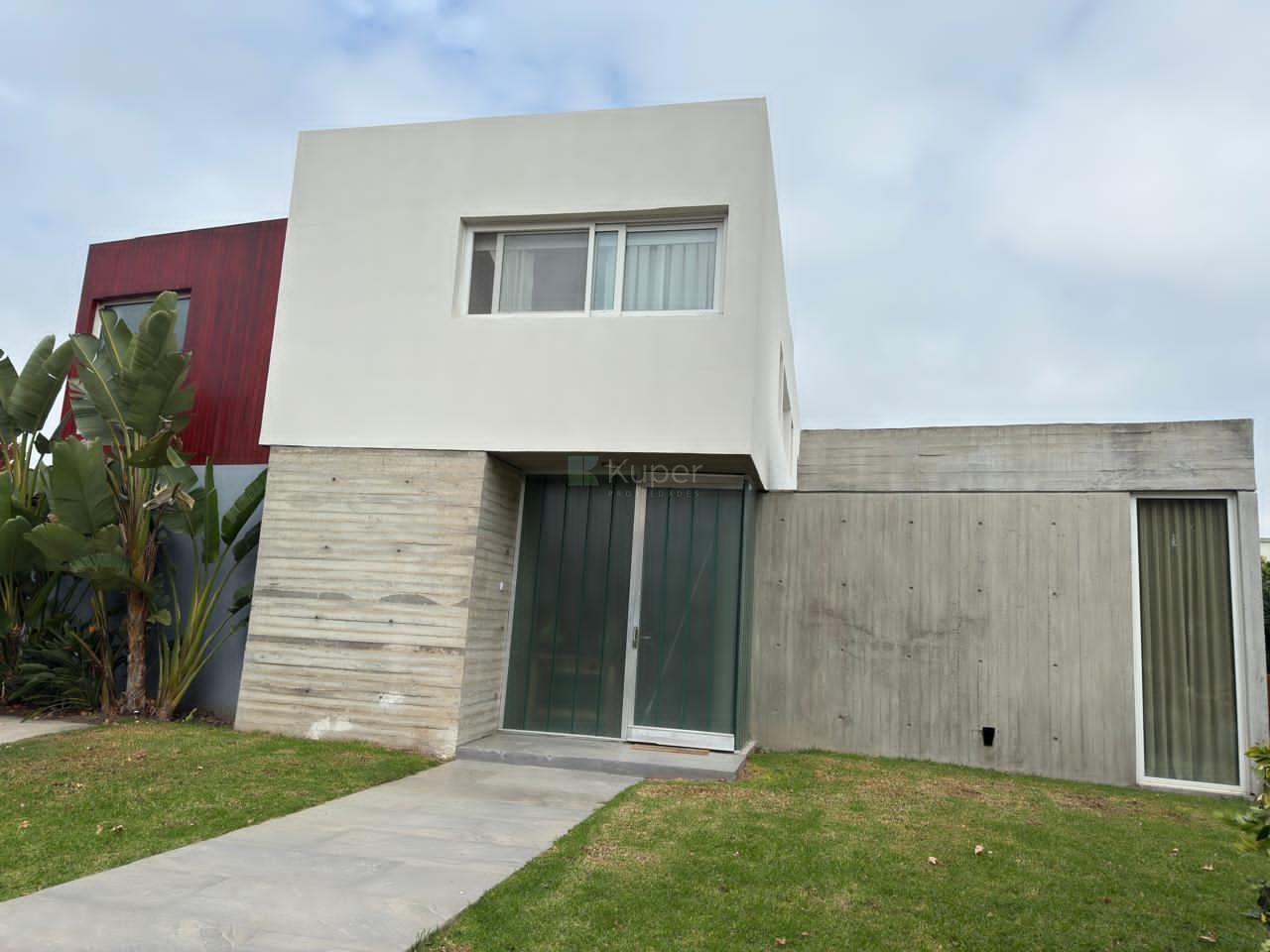 Alquiler amueblado Ayres Plaza 800