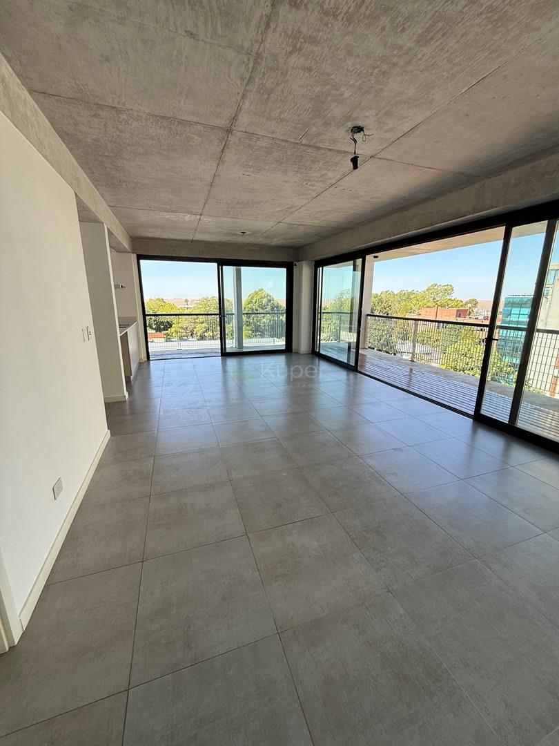 Av libertador 2899 700